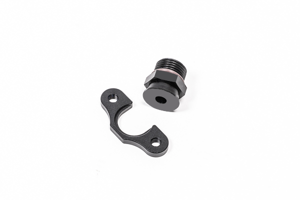 Radium Engineering — Radium Engineering FPR Adapter - 8AN ORB - 7mm Bore - 39mm Spacing - M6 - view 3